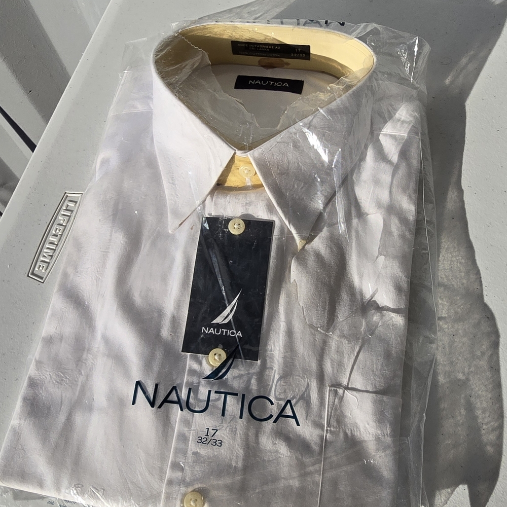Nautica Men's White Shirt